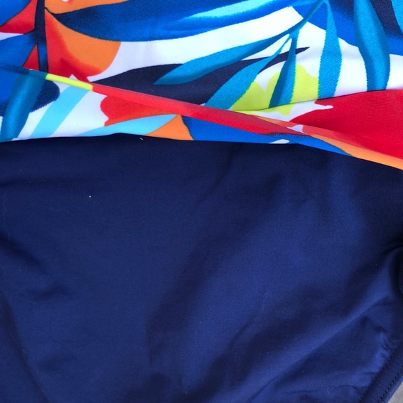 JAG one piece Suit Navy And white Floral Sz M - Picture 8 of 8